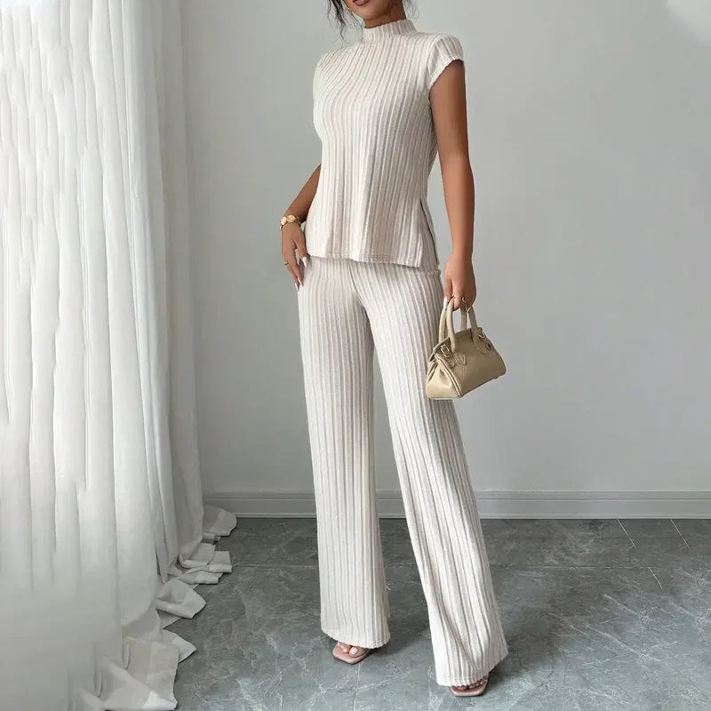 👗🌸 Elegant Mock Neck Top & Wide-Leg Pants 2-Piece Set – Ribbed Texture, Flowing Silhouette & Versatile Style ✨