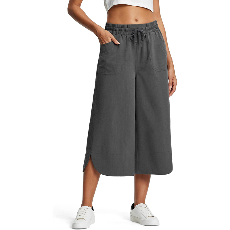 👖  Women's Solid Loose Capri Pants – Elastic Waist & Deep Pockets – Breathable Casual Trousers ✨