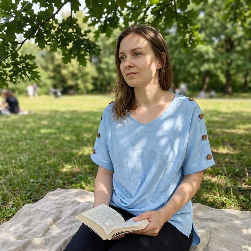 👕🌿 Simple scoop-neck top in cotton and linen